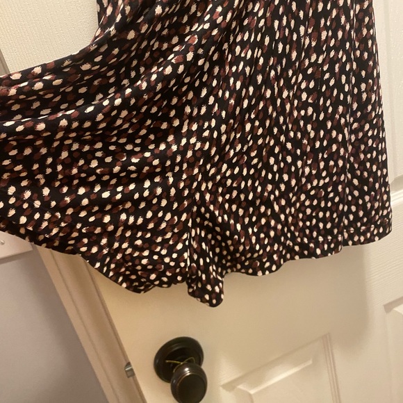 H&M maroon, black, and white romper - Picture 2 of 3